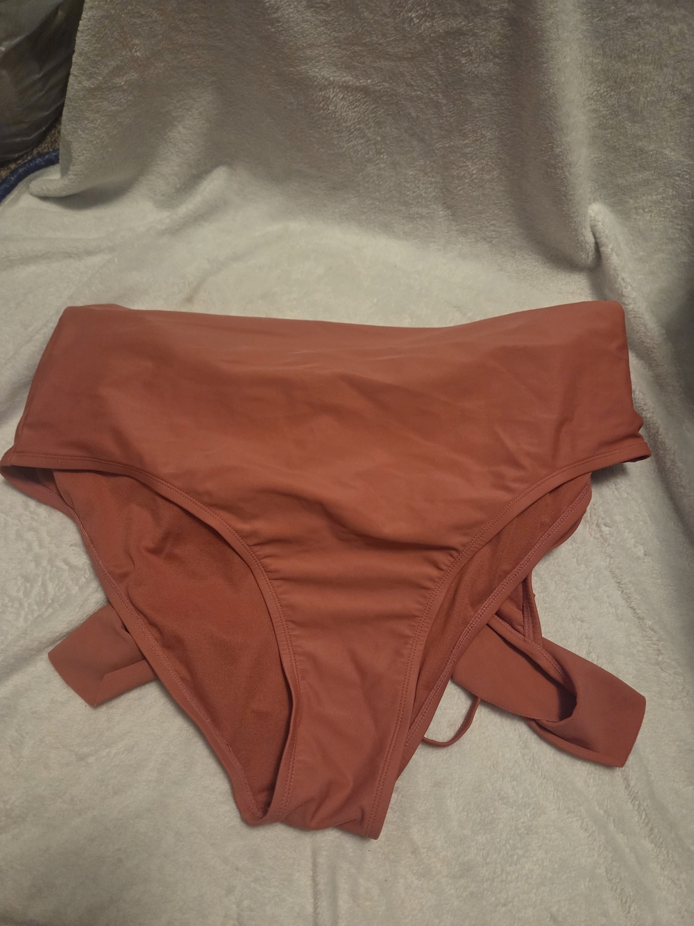 Xhilaration Rust Ruffle V-Neck Cami - Picture 2 of 4